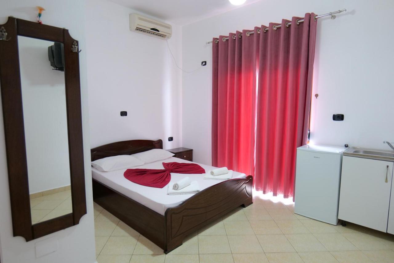 Vila Relax Ksamil Ngoại thất bức ảnh