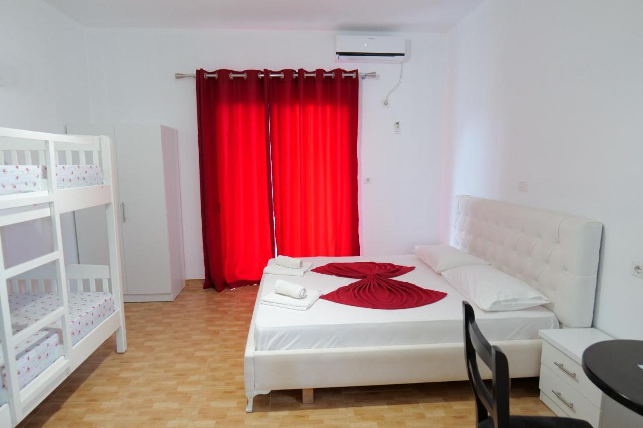 Vila Relax Ksamil Ngoại thất bức ảnh