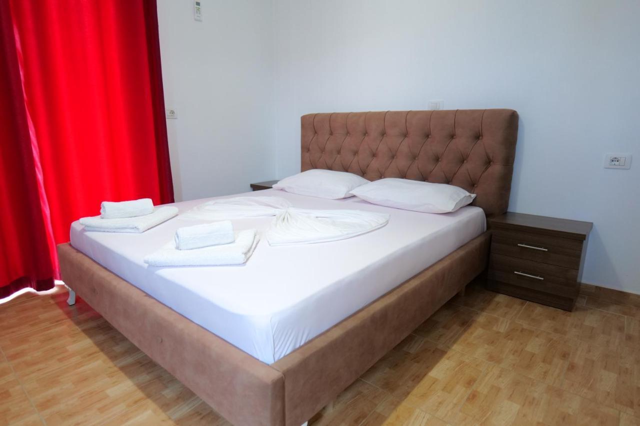 Vila Relax Ksamil Ngoại thất bức ảnh