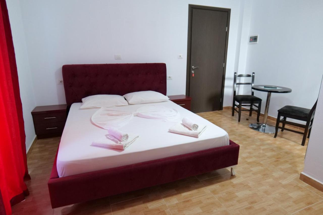 Vila Relax Ksamil Ngoại thất bức ảnh