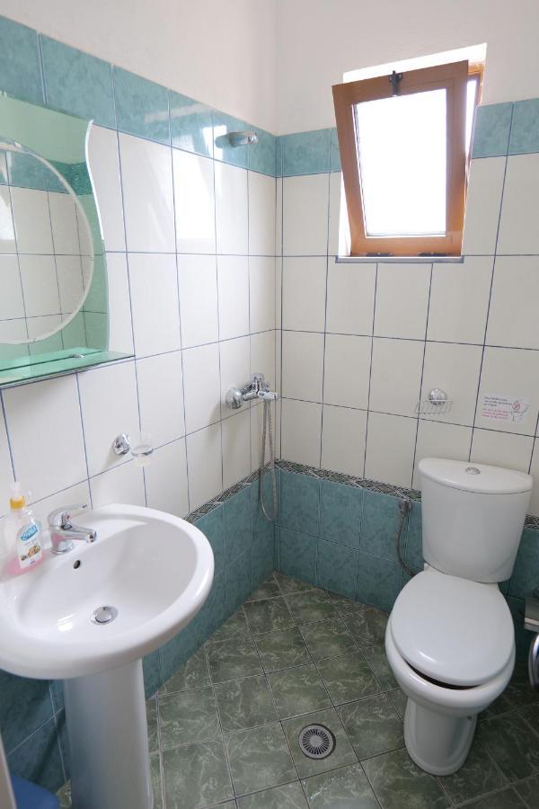 Vila Relax Ksamil Ngoại thất bức ảnh