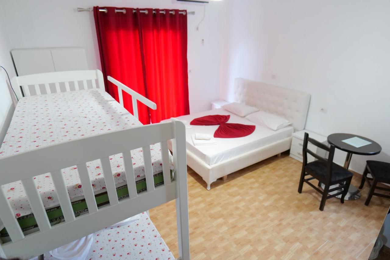 Vila Relax Ksamil Ngoại thất bức ảnh