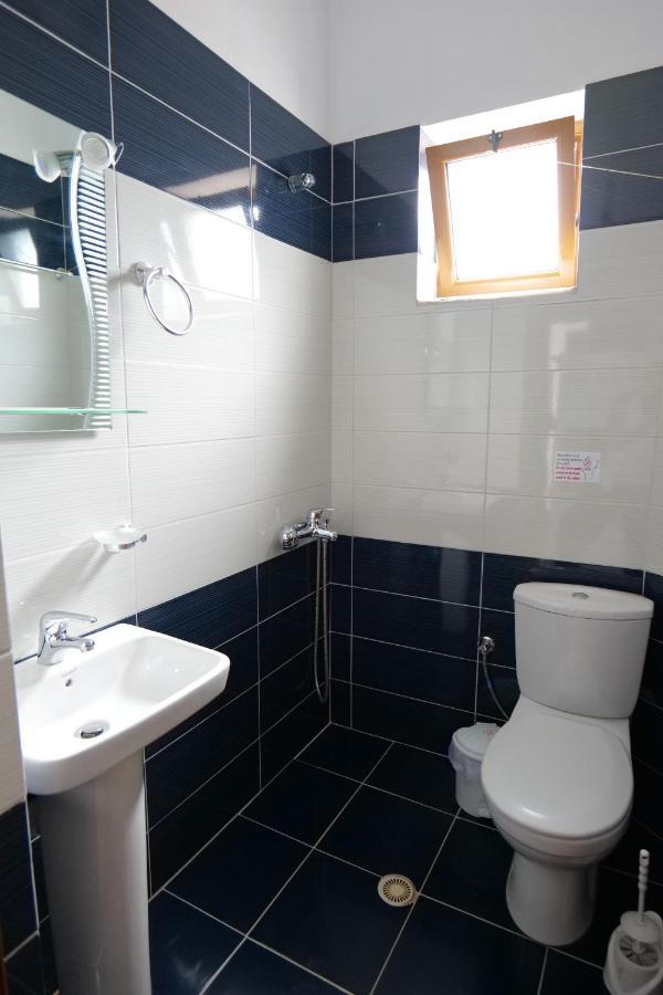 Vila Relax Ksamil Ngoại thất bức ảnh