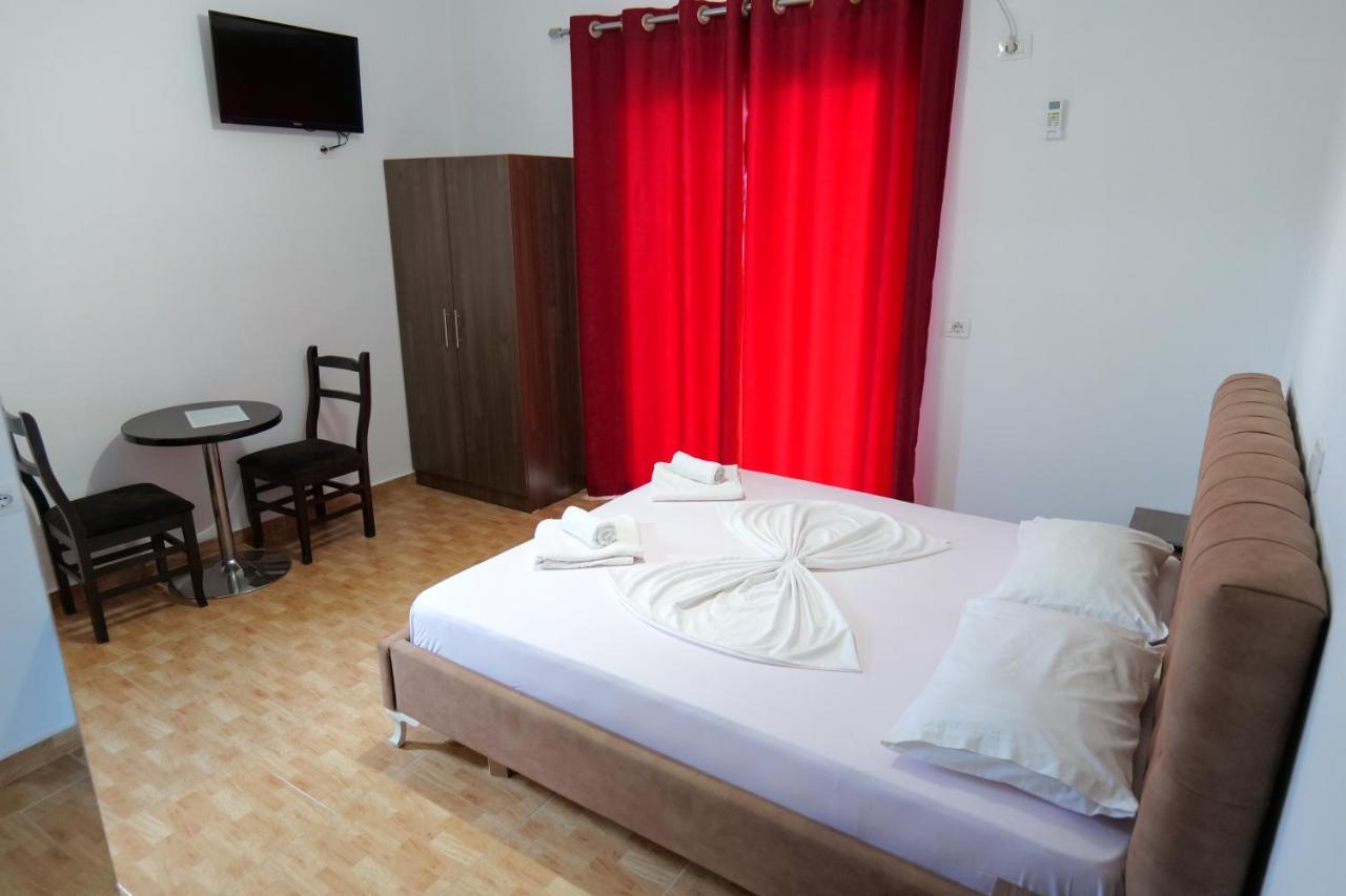 Vila Relax Ksamil Ngoại thất bức ảnh